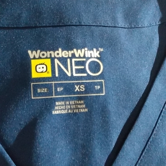 WONDERWINK NEO SCRUBS NAVY BLUE V-NECK SHORT SLEEVE SIZE XS NWT - Picture 4 of 10